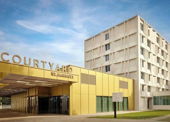 Courtyard by Marriott Ghent 1