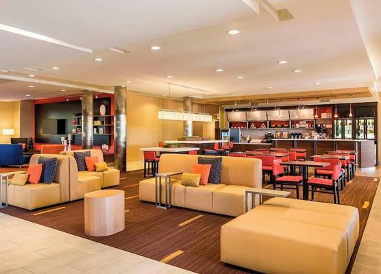 Courtyard by Marriott Kalamazoo Portage 1
