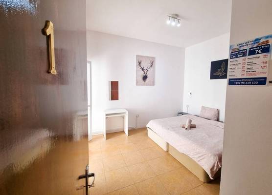 CityCenter Rooms Next to the Beach 1