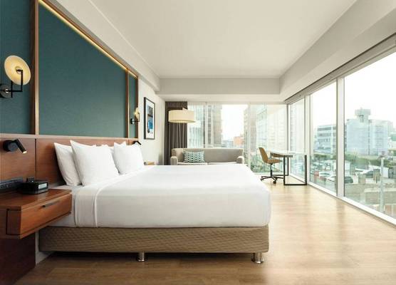 Courtyard by Marriott Lima Miraflores 1