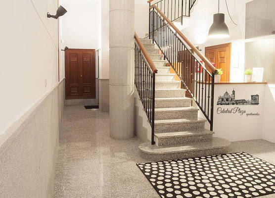 Apartamentos Catedral Plaza 3000 1