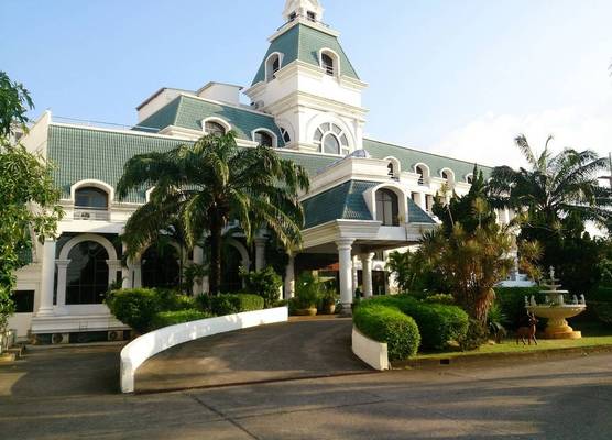 Camelot Hotel Pattaya 1