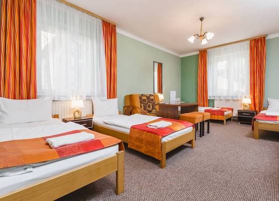 Hostel Biały Dom 1