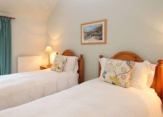 The Colonsay Hotel 1