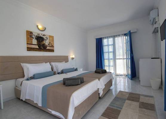 Ladonia Hotels Zemda 1