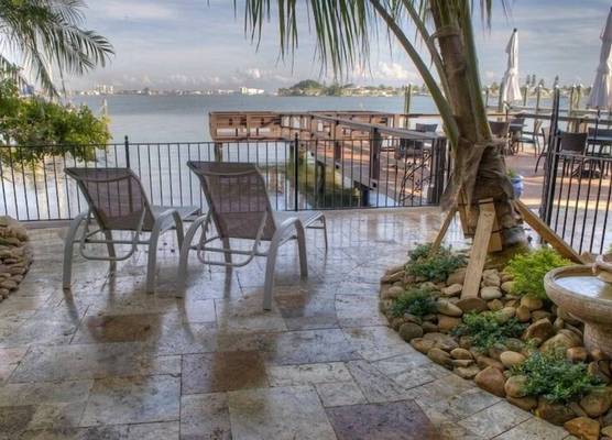 Pasa Tiempo Private Waterfront Resort - Adults Only 1