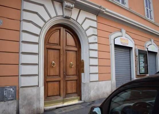 B&B Lost In Rome 1