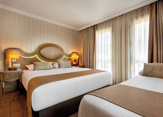 The Central Hotel 1