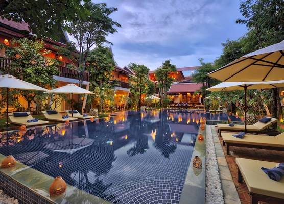 Mane Village Suites 1