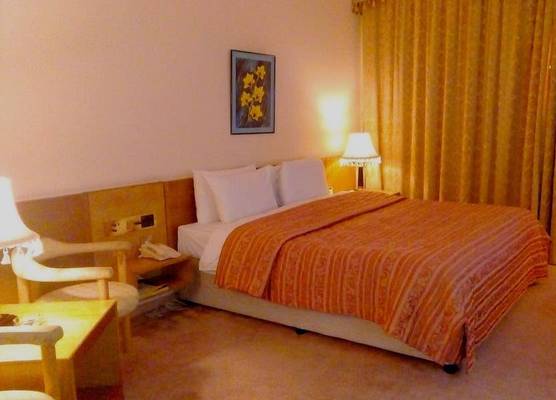 Ras Al Khaimah Hotel 1