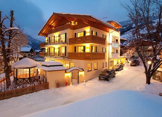 Landhotel Römerhof 1