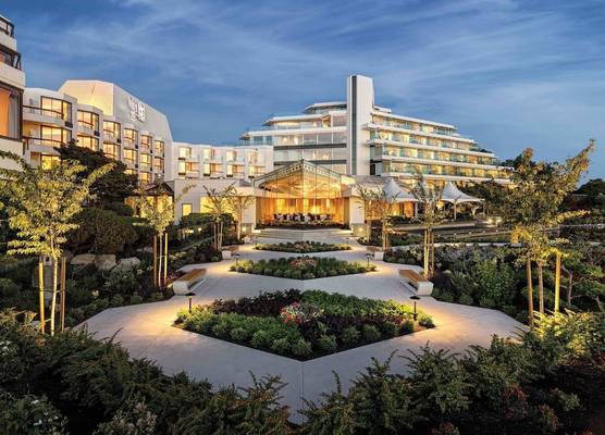 Inn at Laurel Point 1