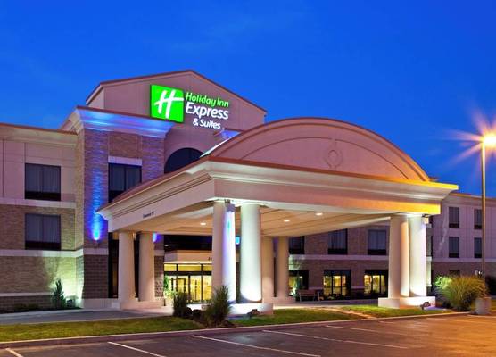 Holiday Inn Express & Suites SEYMOUR by IHG 1