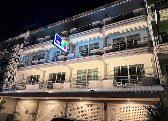 THE BEACH INN Cha-Am 1