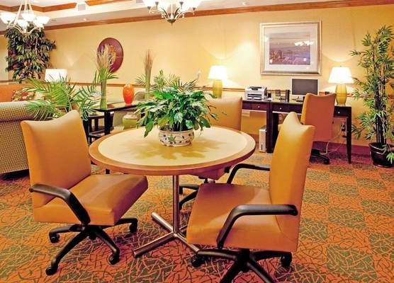 Holiday Inn Express & Suites CHARLESTON-NORTH by IHG 1