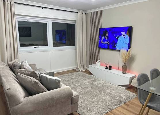 Stunning 2-bed Apart in the Heart of Aberdeen 1