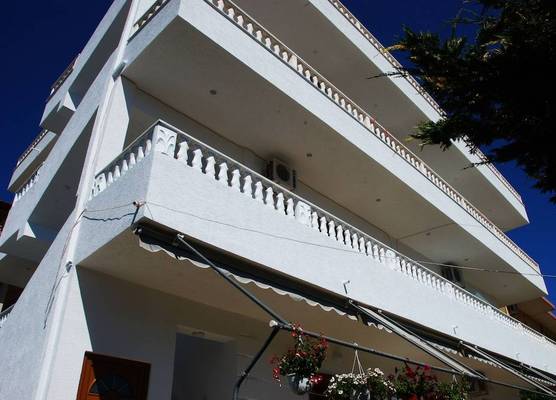 Vila Renato Ksamil 1