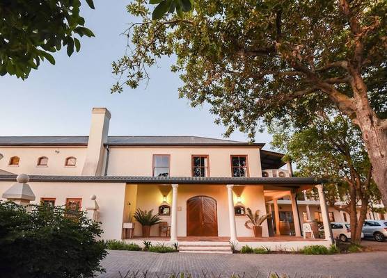 Lovane Boutique Wine Estate and Guesthouse 1
