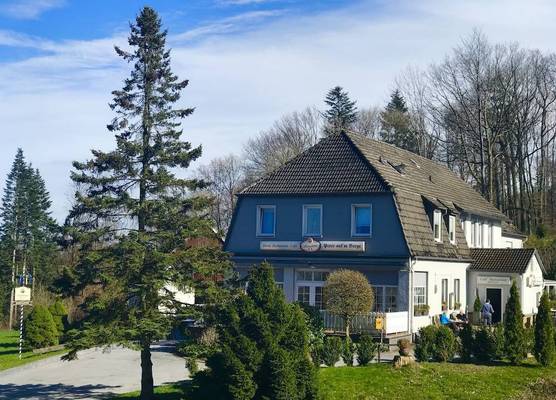 Waldhotel "Peter aufm Berge" 1