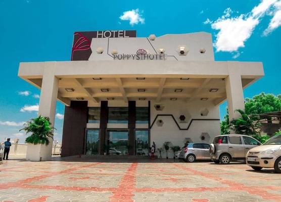 Poppys Hotel Madurai 1