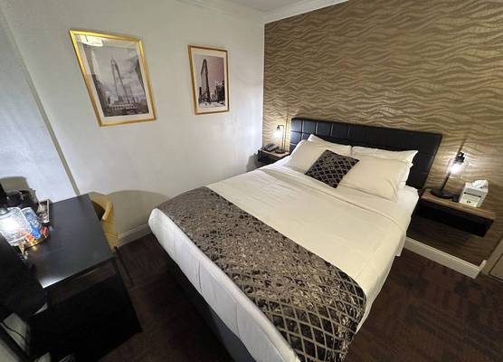 Hotel Richland LES 1