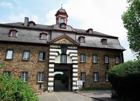 Schloss Hotel Burgbrohl 1