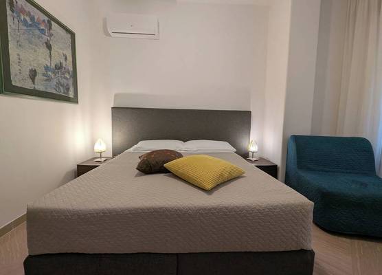 Napoli City Inn 1