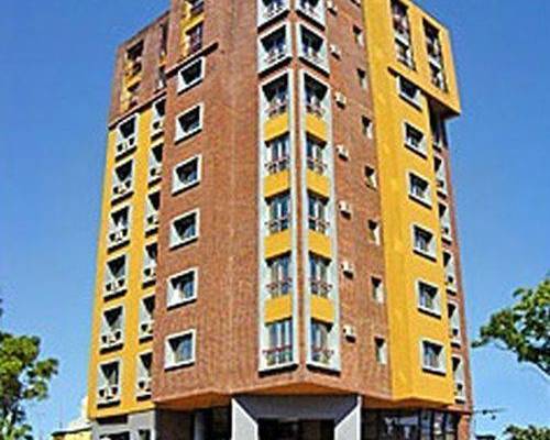 Hotel Tres Cruces 1