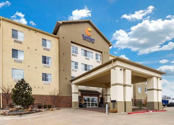 Comfort Inn & Suites Oklahoma City West - I-40 1