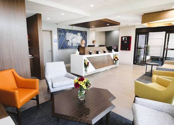 Holiday Inn Express DETROIT-BIRMINGHAM by IHG 1
