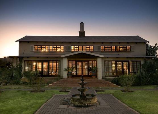 The Highlander Hotel Dullstroom 1