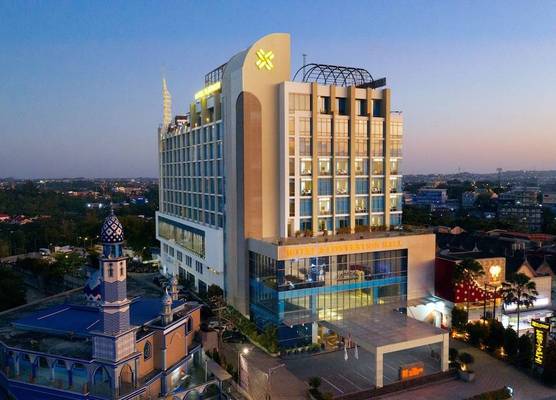 Platinum Hotel & Convention Hall Balikpapan 1