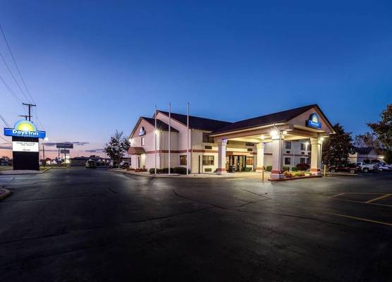 Days Inn by Wyndham Hillsdale 1