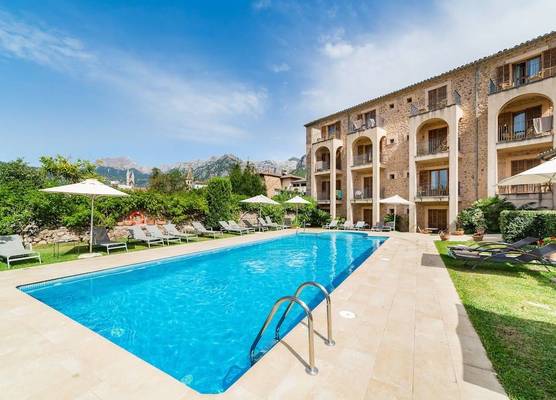 Hotel Ca'l Bisbe 1