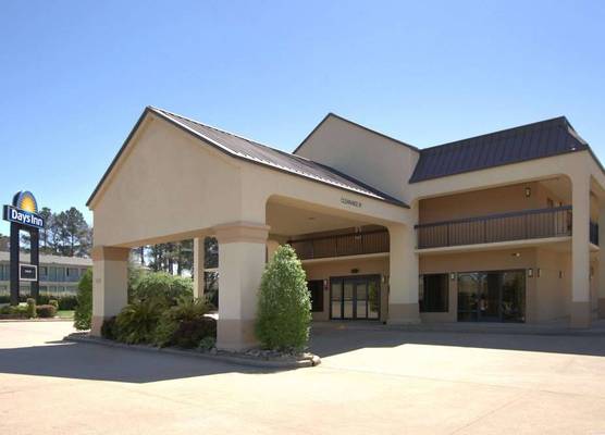 Days Inn by Wyndham Longview South 1
