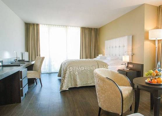 Hotel Winzerstube 1