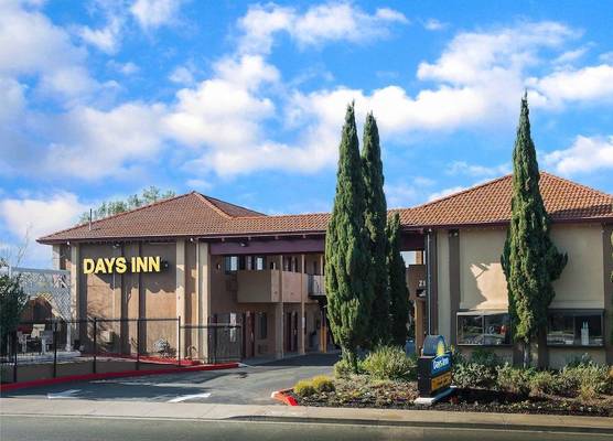 Days Inn by Wyndham Pinole Berkeley 1