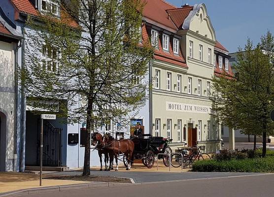 Hotel Zum Weissen Ross 1