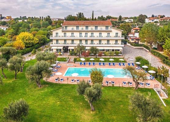 Hotel Villa Paradiso Suite 1