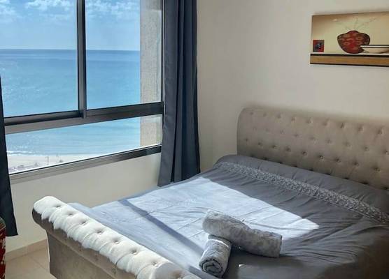 Spacious Sea View Apartment 1