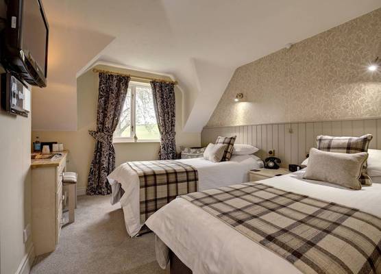Stone House Hotel 1