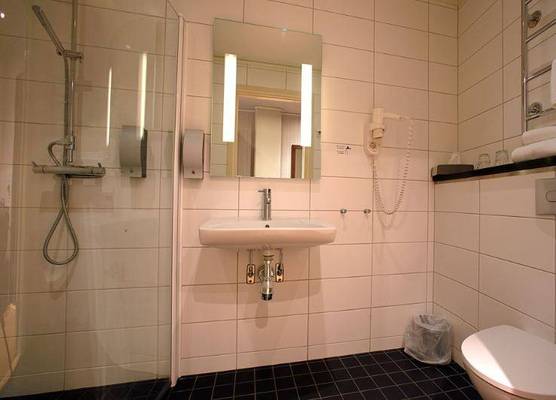 Bishops Arms Kiruna 1
