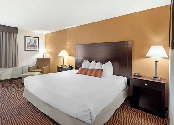 Best Western Des Plaines O'Hare 1