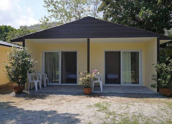 Hidaway Resort 1