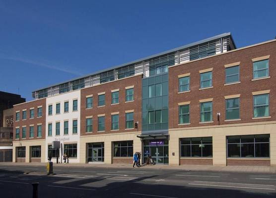 Premier Inn York City - Blossom St South 1