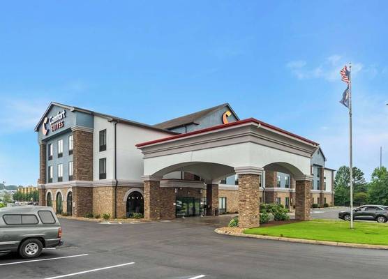 Comfort Suites Jackson I-40 1