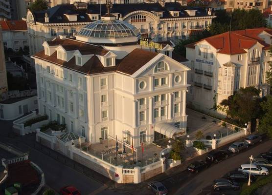 Hotel Hoyuela 1