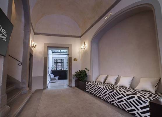 Graziella Patio Hotel 1