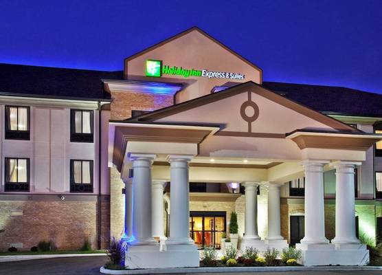 Holiday Inn Express & Suites CRAWFORDSVILLE by IHG 1