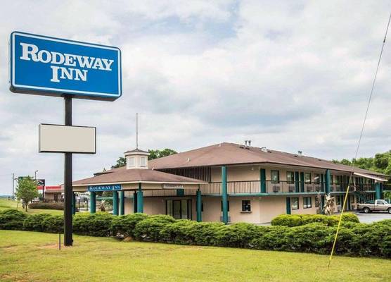 Rodeway Inn Phenix City - Columbus 1